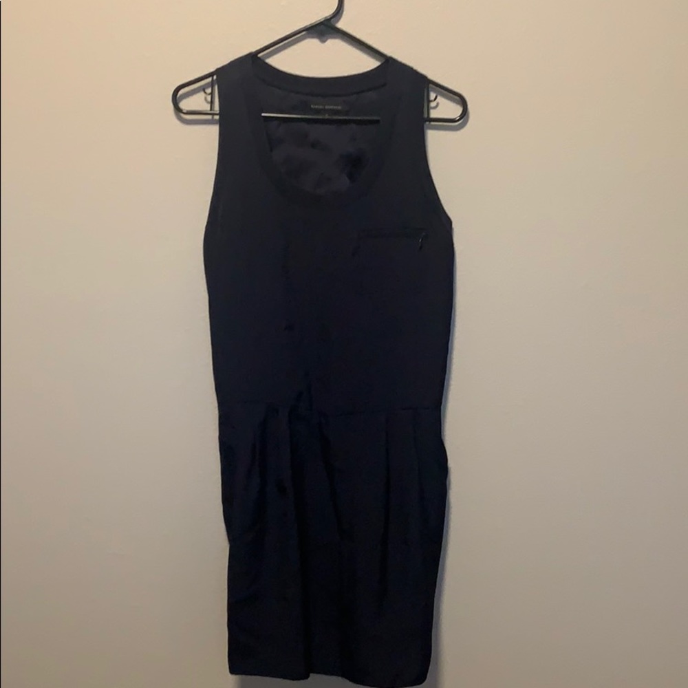 Women’s Banana Republic Navy Dress w/pockets